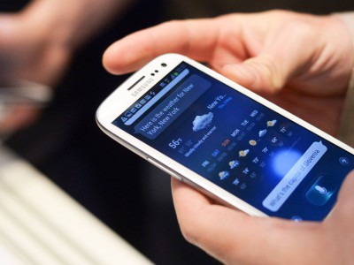 Стали известны устройства, которые Samsung обновит до Android 4.4 
