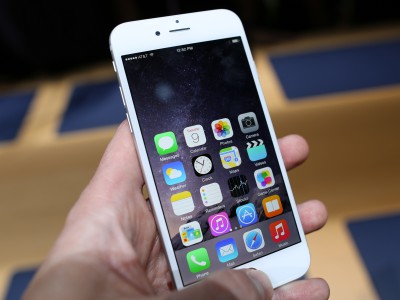 Apple iPhone 6 Plus не смог переманить поклонников Android большим экраном